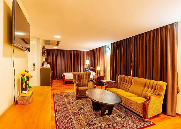 Nine Design Place 3*