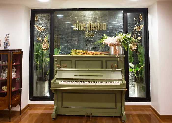 Hotel Nine Design Place 3*