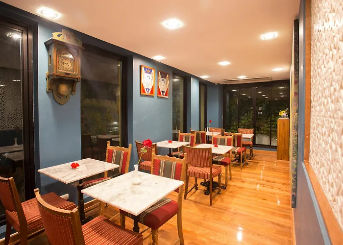 Hotel Nine Design Place 3*
